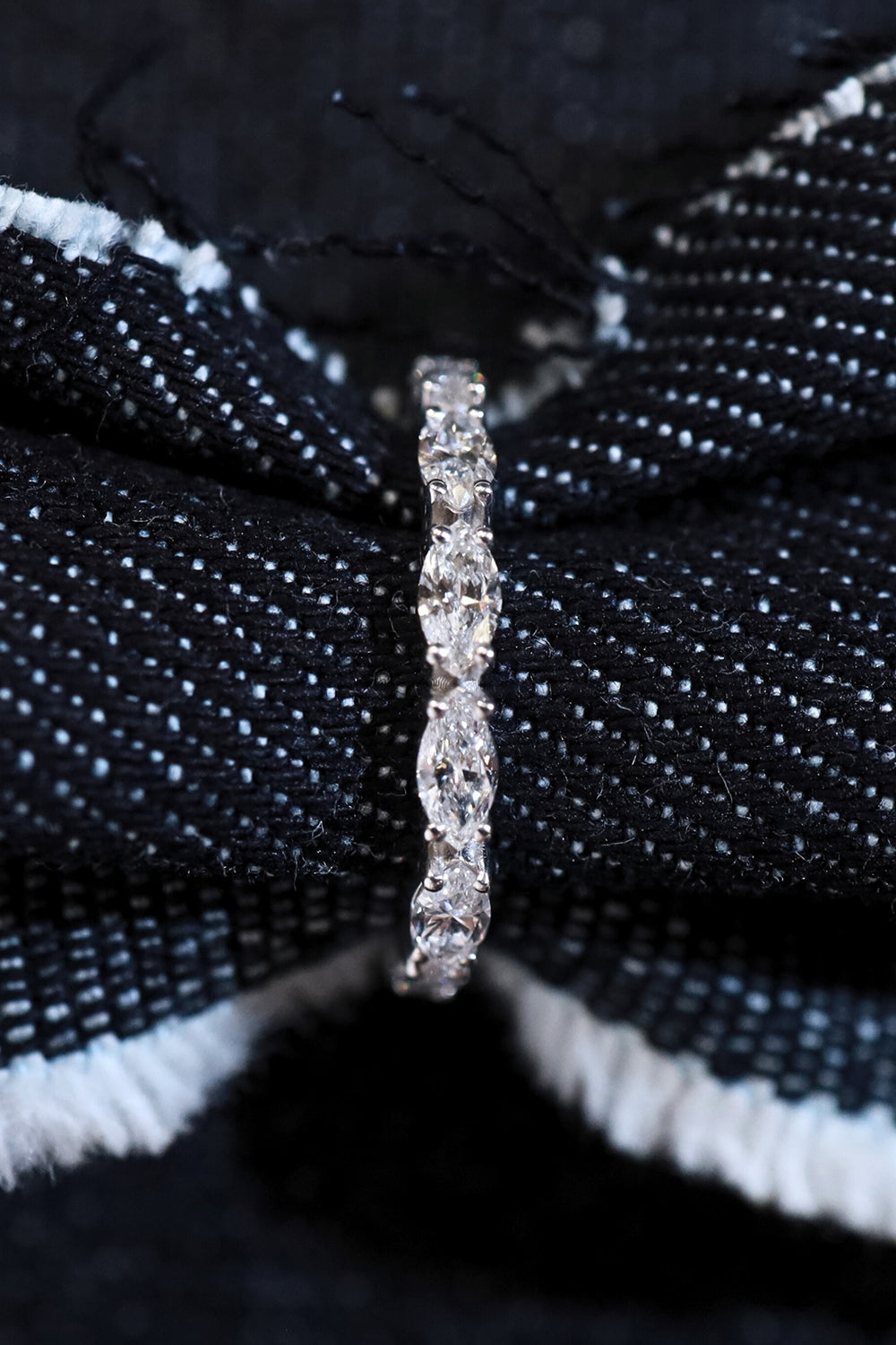 EIRA RING