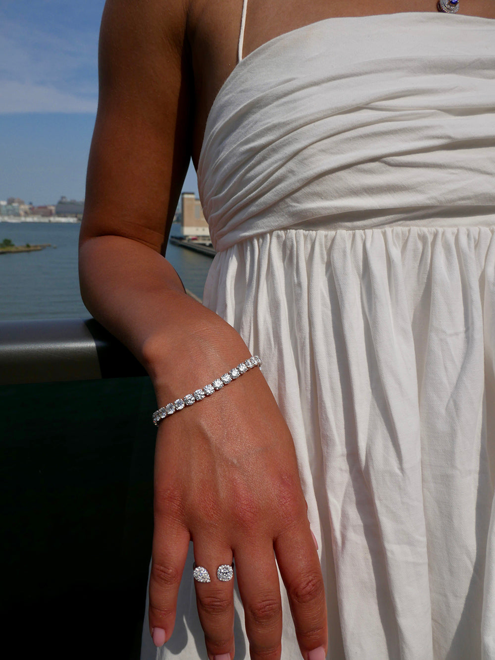 #Color_White Gold