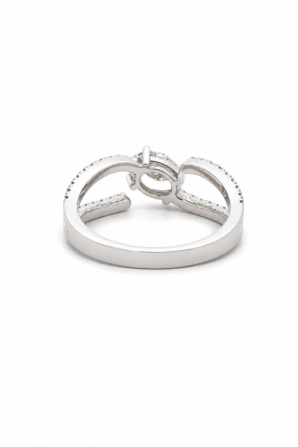 Back view of lab grown diamond ring set in solid 14k gold